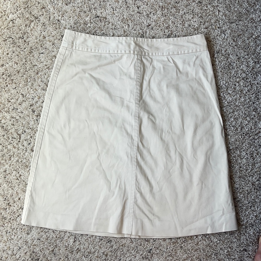 BR cream mid skirt size 8